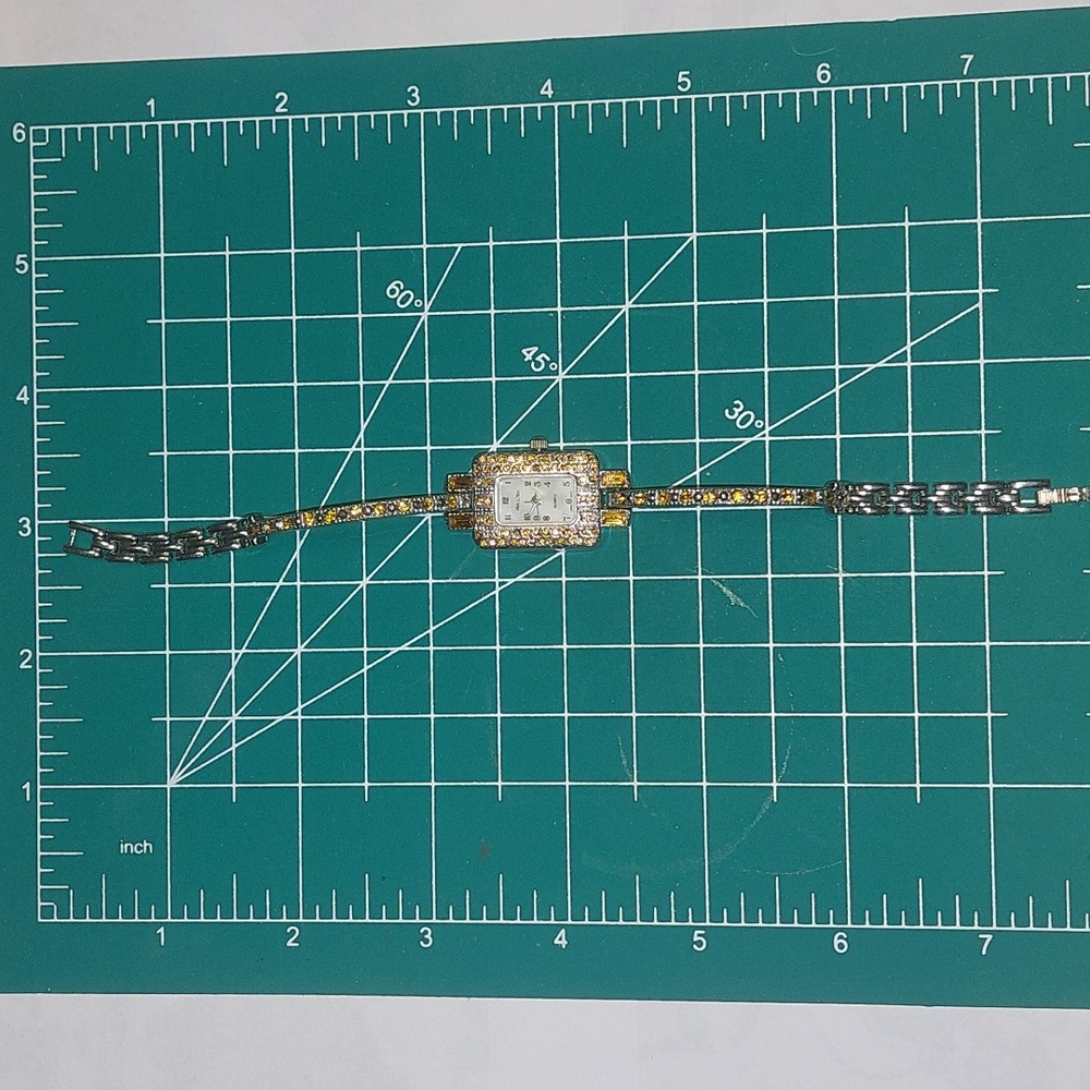 Working Anya Ltd Ladies Watch Very Nice